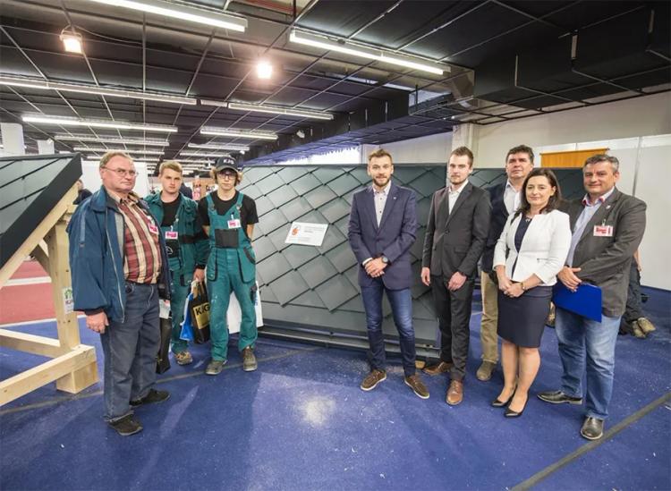 Slika -  6. Stredná odborná škola stavebná, Nábrežie mládeže 1, Nitra