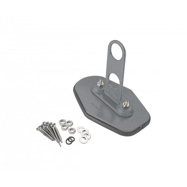 Slika - Držač cevi sa dve rupe na montažnoj pločinull